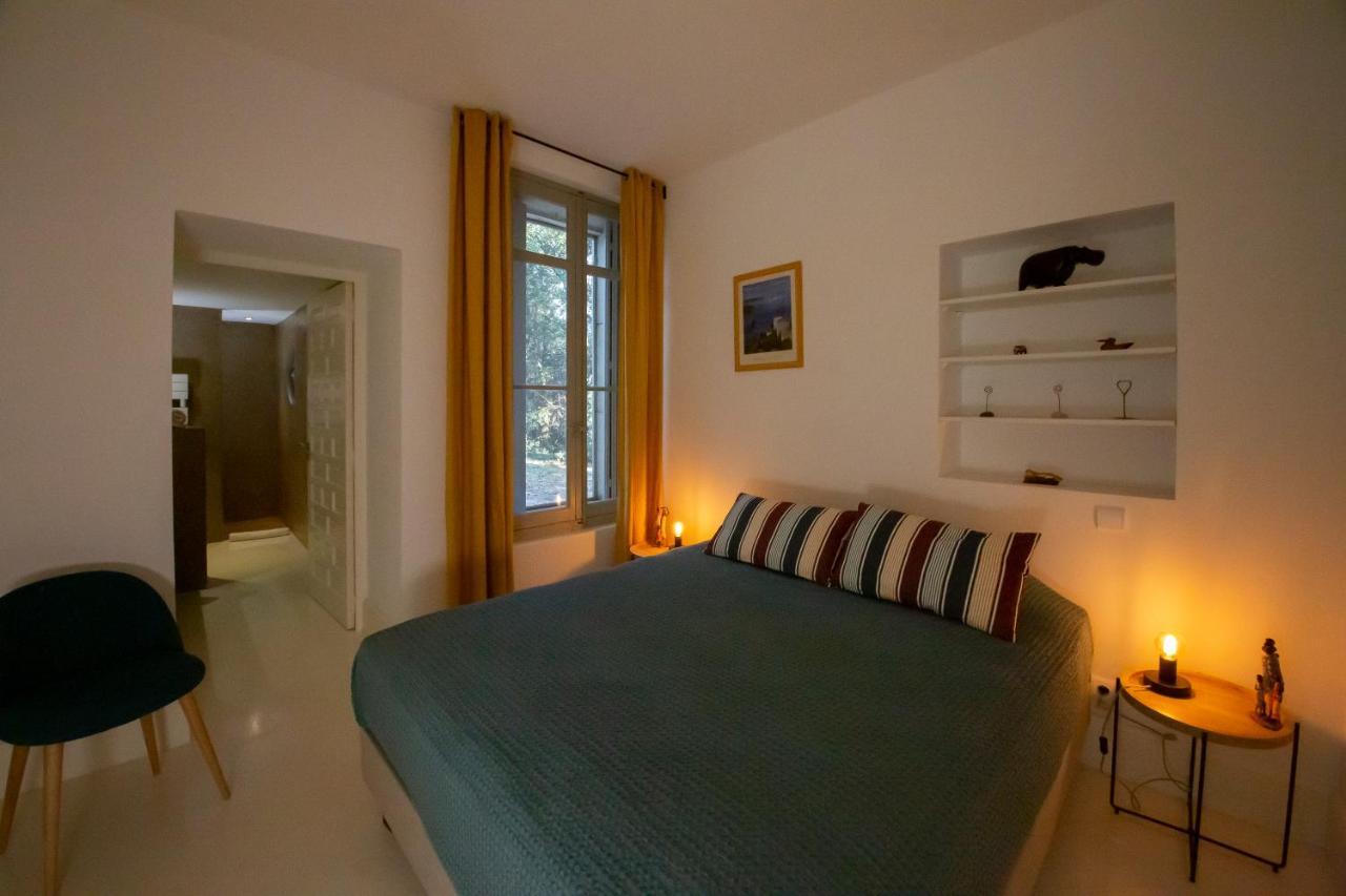 Вилла Mas Des Becasses, En Provence - 22 Personnes Арль Экстерьер фото