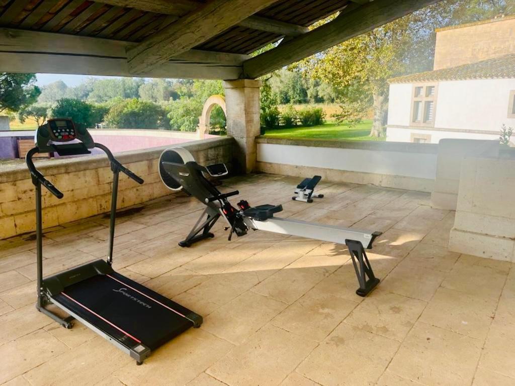 Вилла Mas Des Becasses, En Provence - 22 Personnes Арль Экстерьер фото
